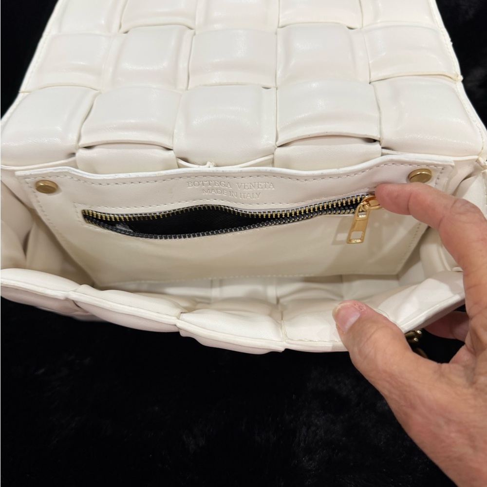 Elegant White Fashion Inspired 
Quilted Bag with Gold Chain - Picture 2 of 3